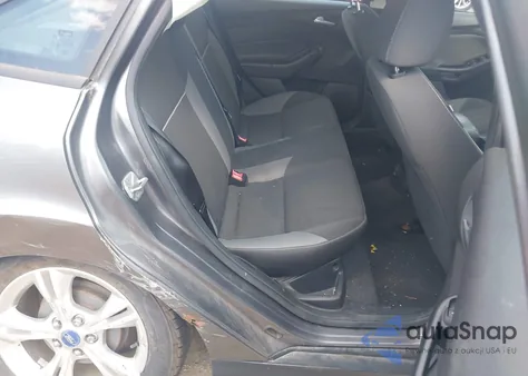 2014 Ford Focus Se z USA, uszkodzony, nr VIN 1FADP3F29EL151812